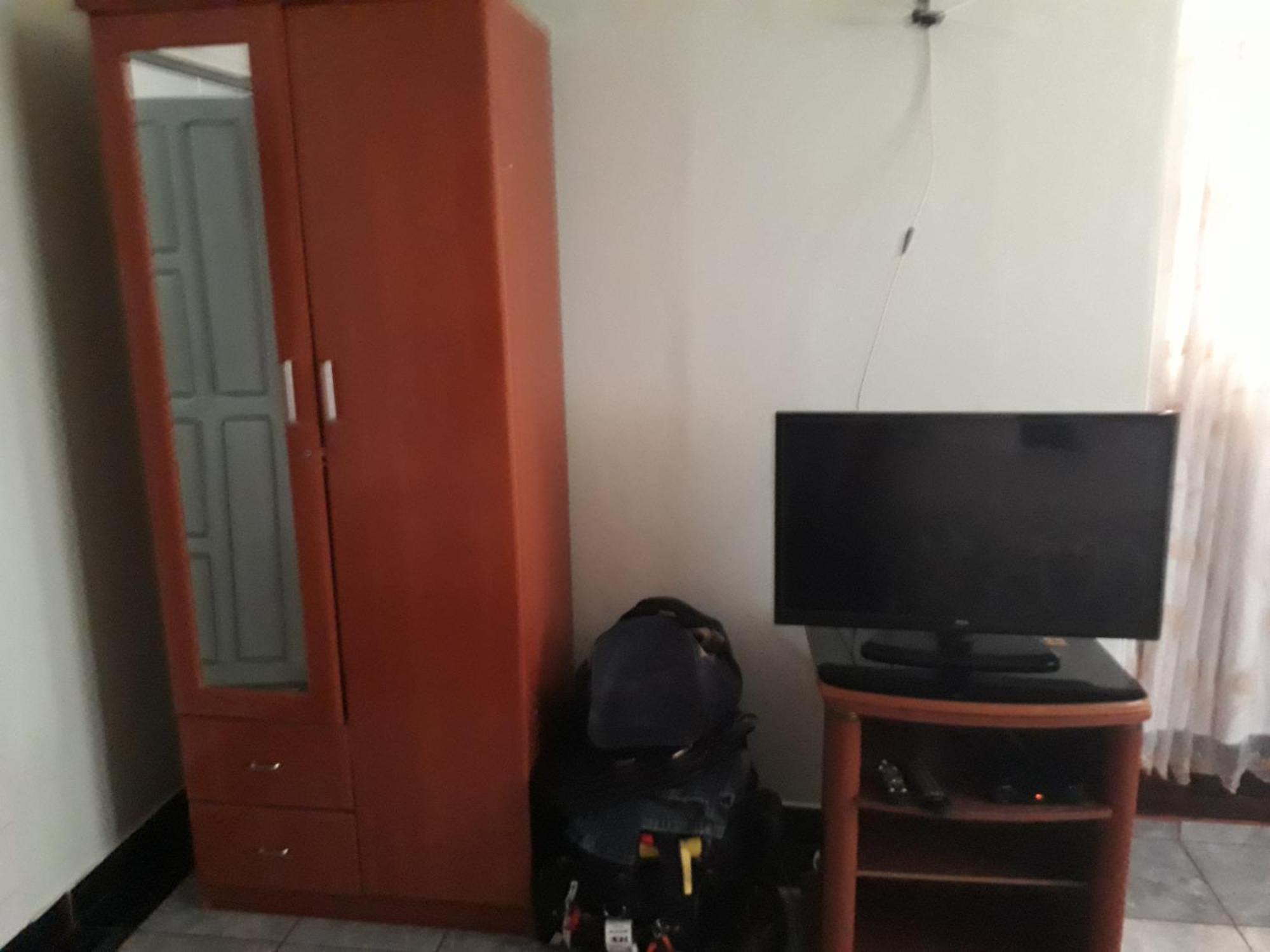 ליבינגסטון Gloria'S Bed And Breakfast מראה חיצוני תמונה