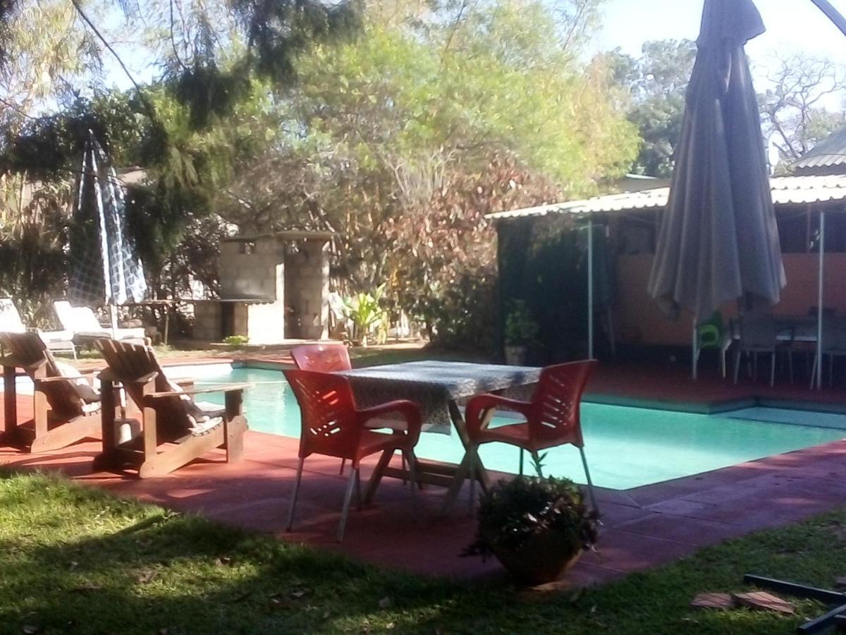 ליבינגסטון Gloria'S Bed And Breakfast מראה חיצוני תמונה